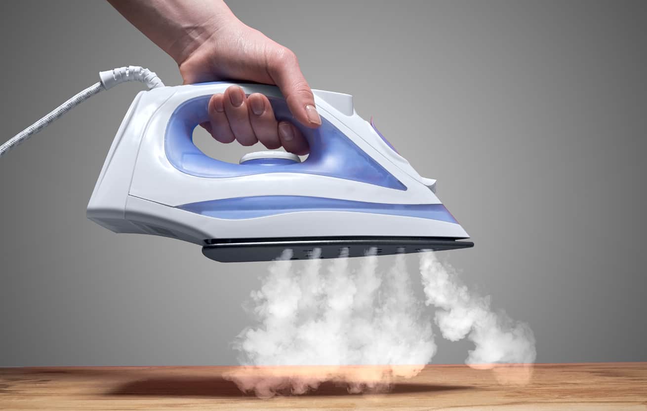 là hơi steam iron giúp diệt khuẩn