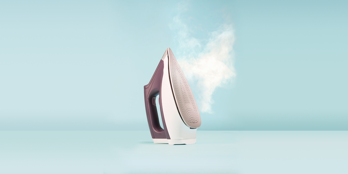 là hơi steam iron và vai tro bảo quản quần áo