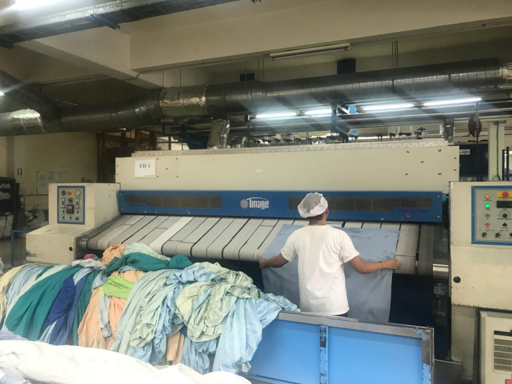 máy là lô công nghiệp flat work ironer là gì